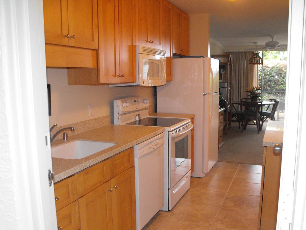 Napili Sunset Beach Front Resort Lahaina Room photo