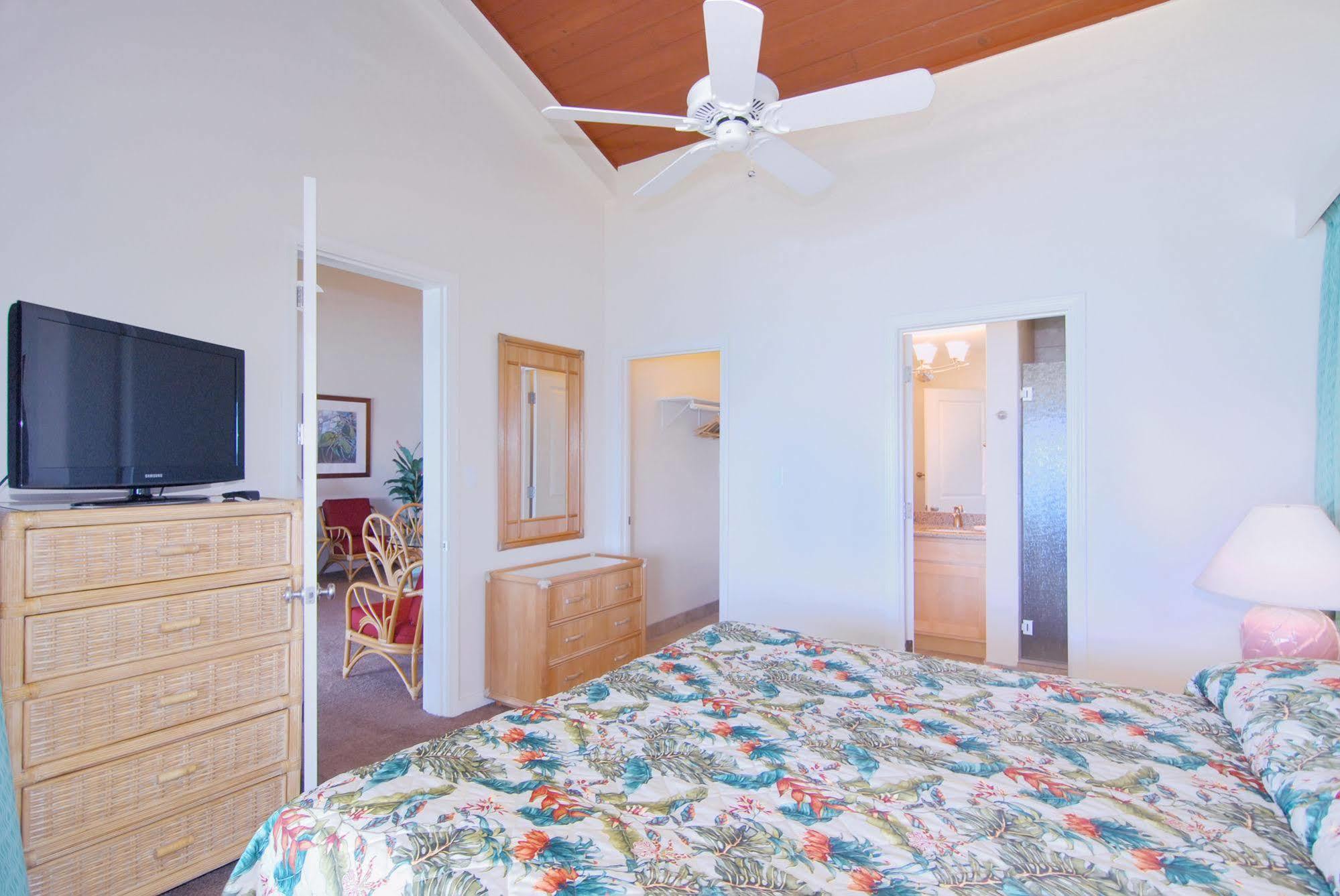 Napili Sunset Beach Front Resort Lahaina Exterior photo